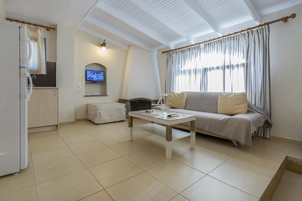 Louiza Apartments Πυργί Εξωτερικό φωτογραφία