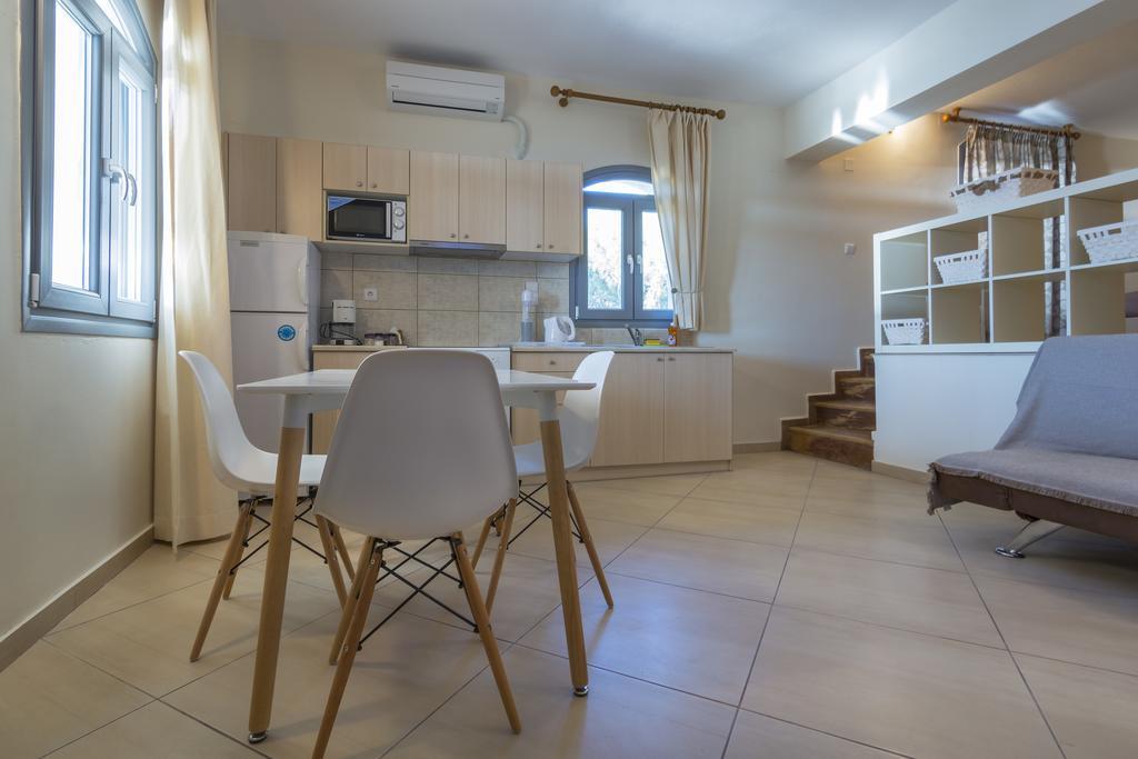 Louiza Apartments Πυργί Εξωτερικό φωτογραφία