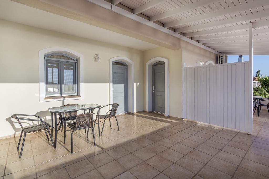 Louiza Apartments Πυργί Εξωτερικό φωτογραφία